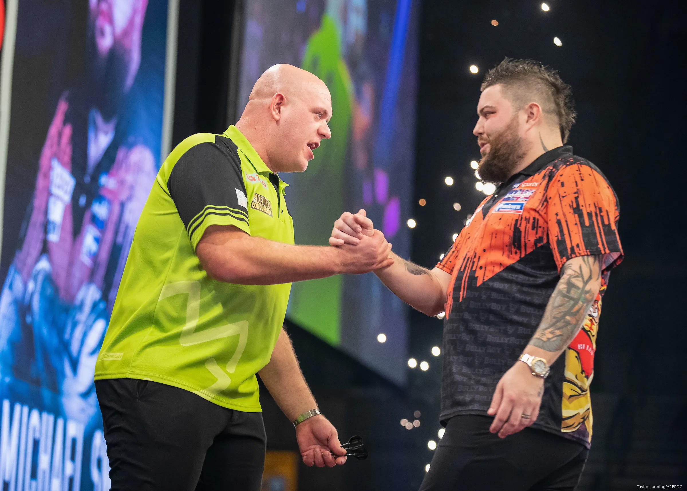 Meilenstein Die Top 50 der PDC Order of Merit haben mindestens 100.000